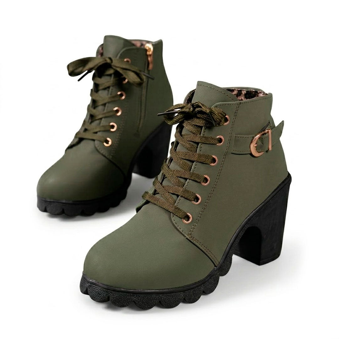 Women's Black Matte Finish Chunky Heeled Ankle Boots Corvine