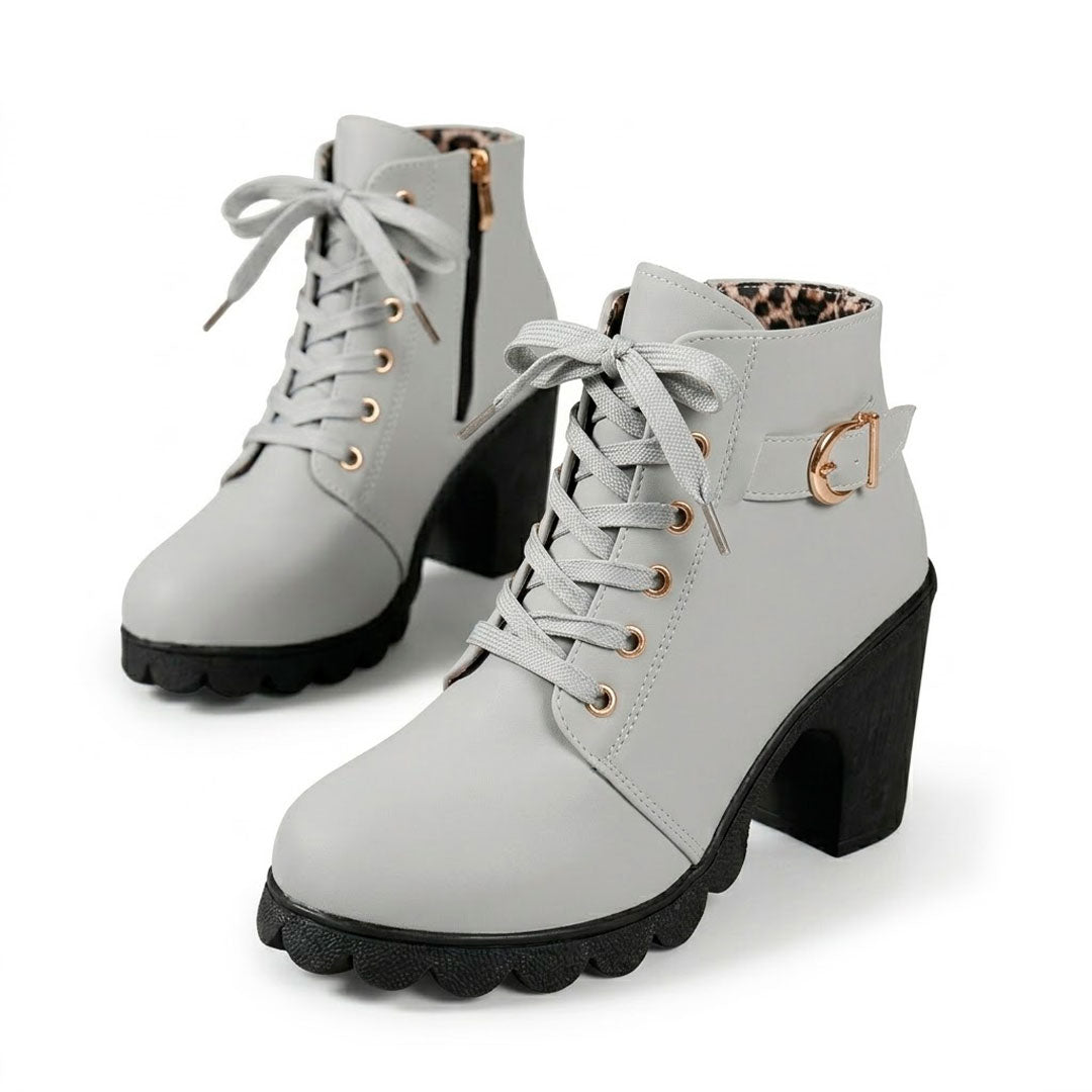 Women's Black Matte Finish Chunky Heeled Ankle Boots Corvine