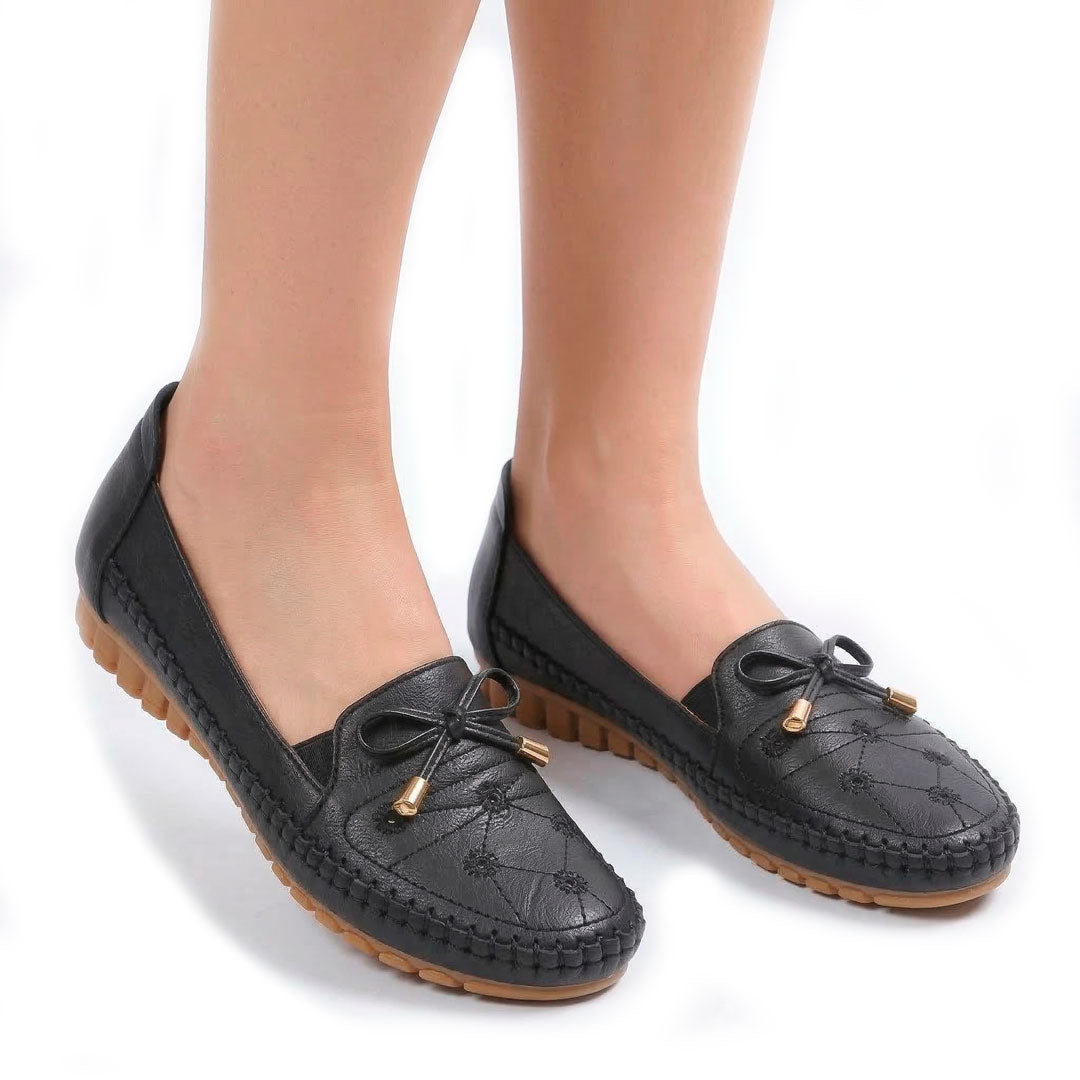 Women's Soft-Touch Black Loafers Corvine