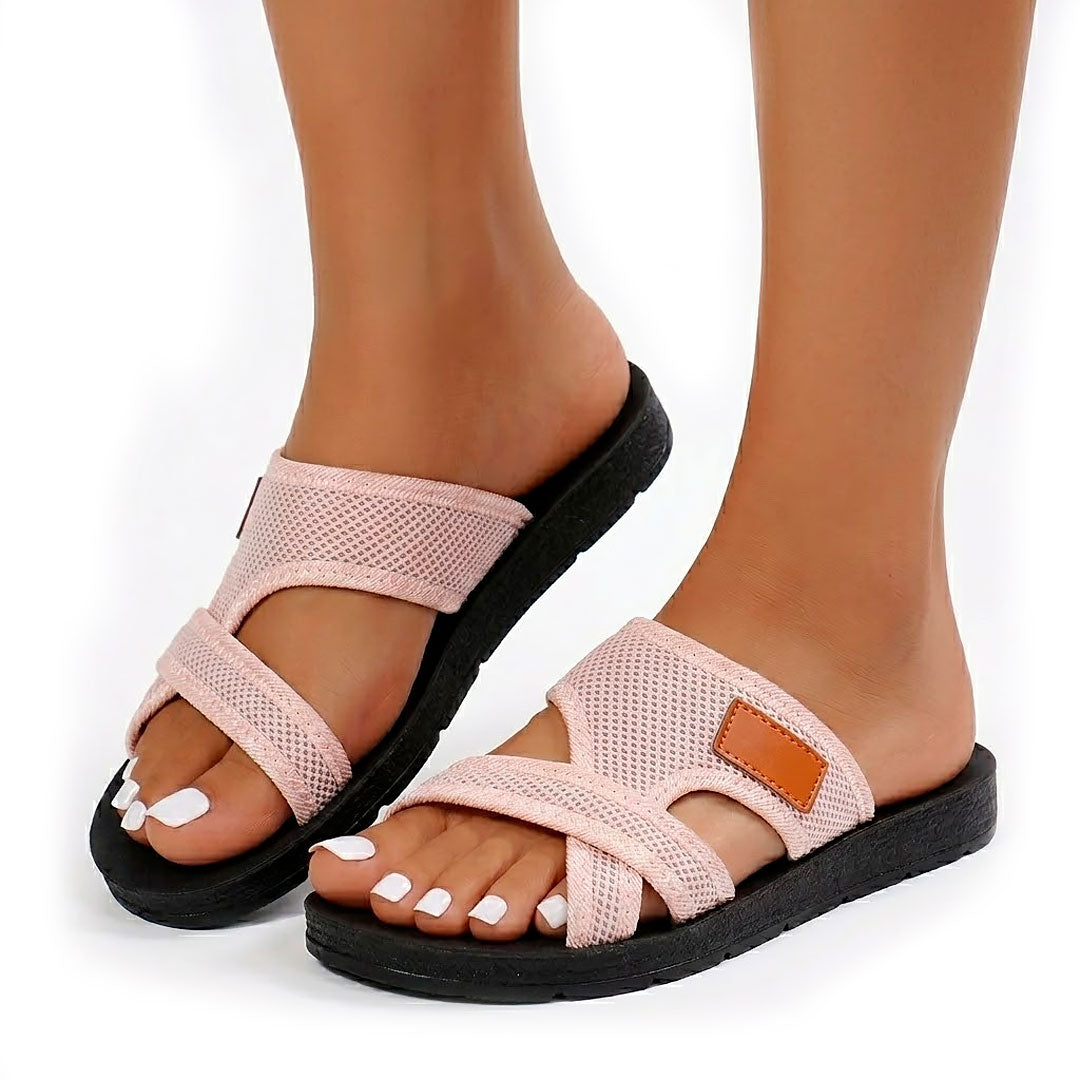 Women's Textured Mesh Slide Sandals Corvine