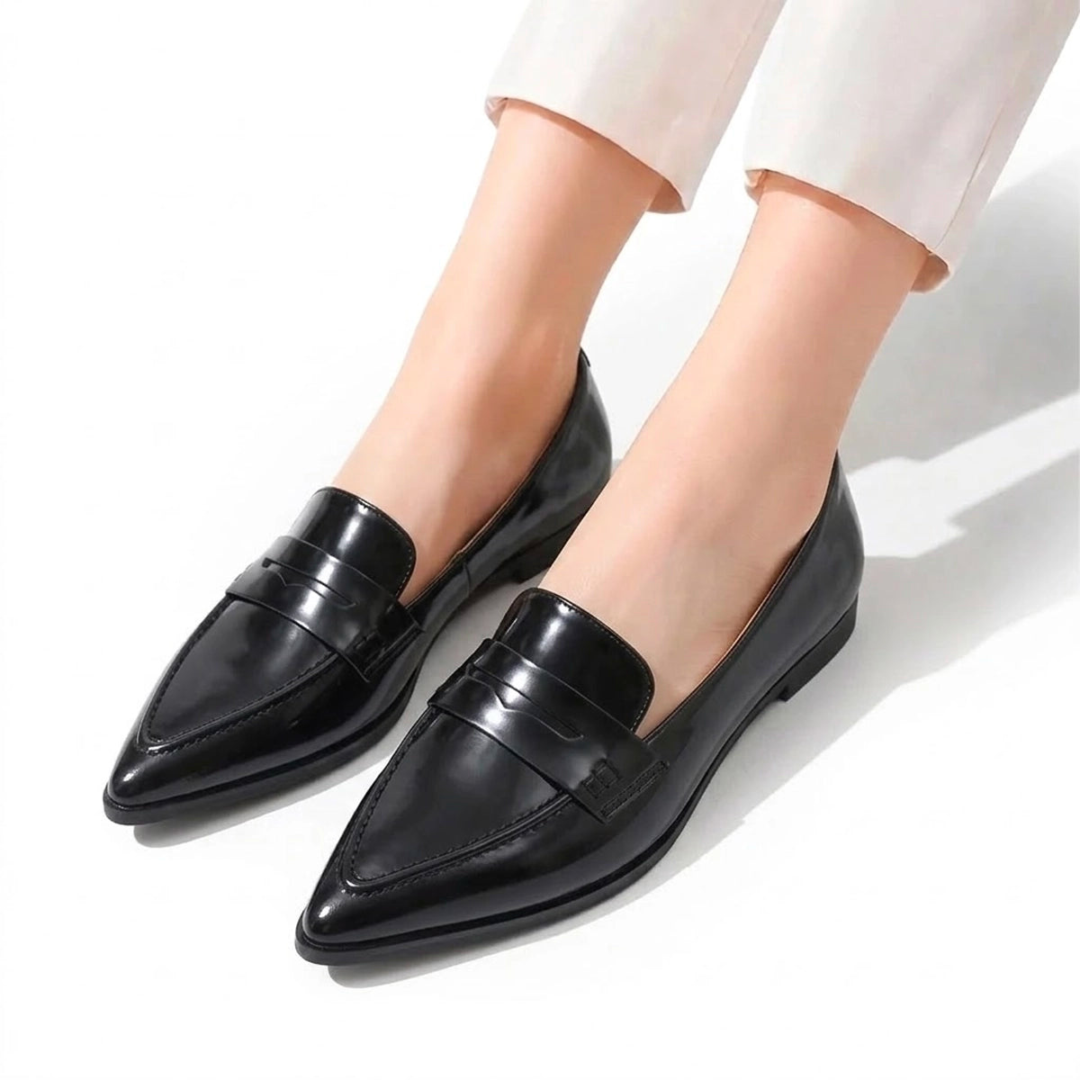 Women's Textured Pebbled Pointed Flats Corvine