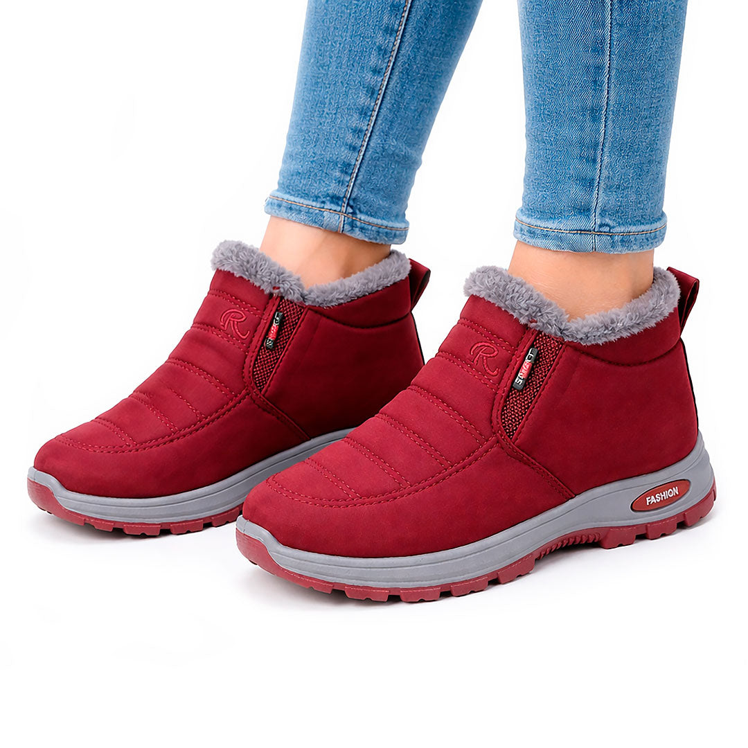 Women's Water-Resistant Quilted Black Ankle Boots Corvine